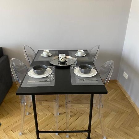 Apartament Emilian Warsaw Exterior photo
